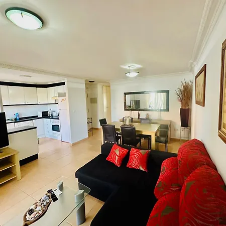 아파트 Junto A La Playa En La Mejor Ubicacion De 데니아