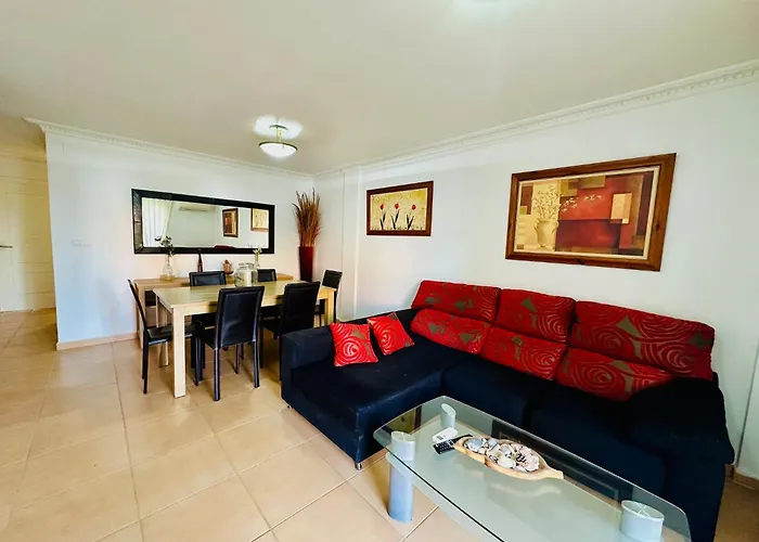 Junto A La Playa En La Mejor Ubicacion De *