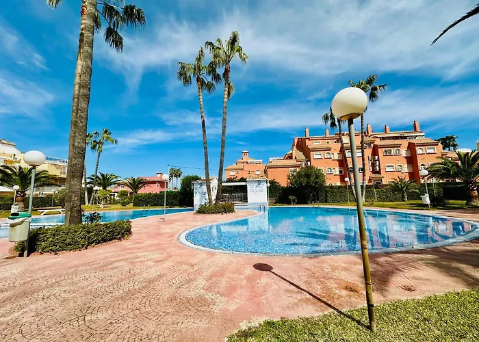 Junto A La Playa En La Mejor Ubicacion De * Dénia